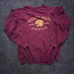 Vintage burgandy Varsity Squad Fighting Bobcats Crewneck sweater Good Condition
